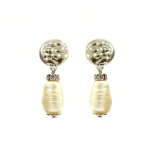 Load image into Gallery viewer, Earrings Darly Pearl
