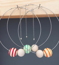 Load image into Gallery viewer, Necklace Wooden Sphere Color
