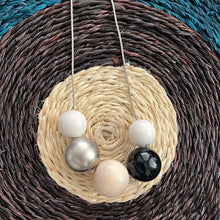 Load image into Gallery viewer, Necklace  Five Spheres
