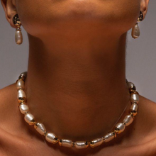 Load image into Gallery viewer, Necklace Darly Pearls
