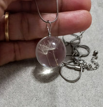 Load image into Gallery viewer, Necklace Resin

