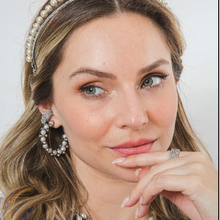 Load image into Gallery viewer, All-in-one Earcuff and  Rings Easy Chic
