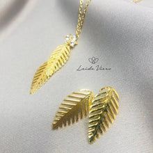 Load image into Gallery viewer, Necklace Leaves
