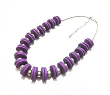 Load image into Gallery viewer, NECKLACE DISCO PURPLE
