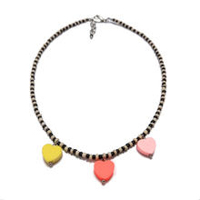 Load image into Gallery viewer, Necklace Laura Hearts
